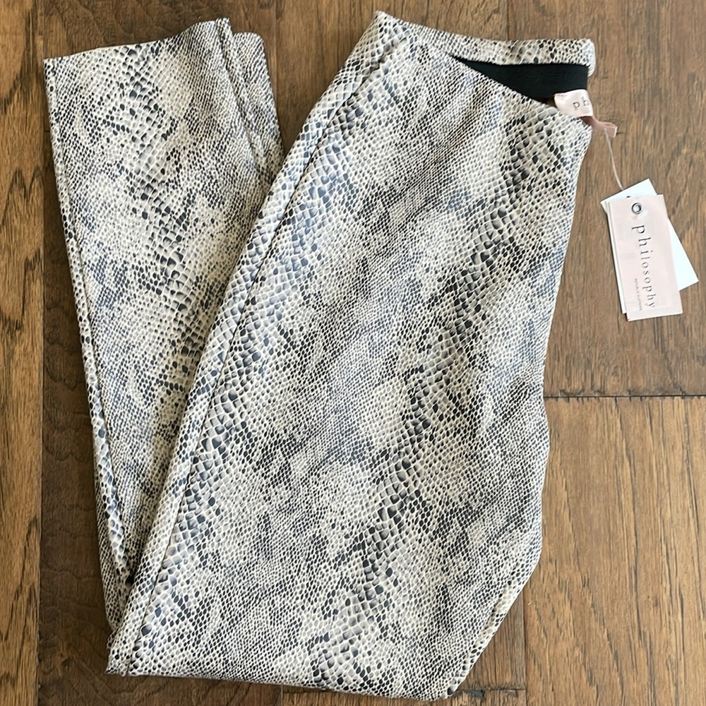 Philosophy Faux Leather Snake Print Leggings